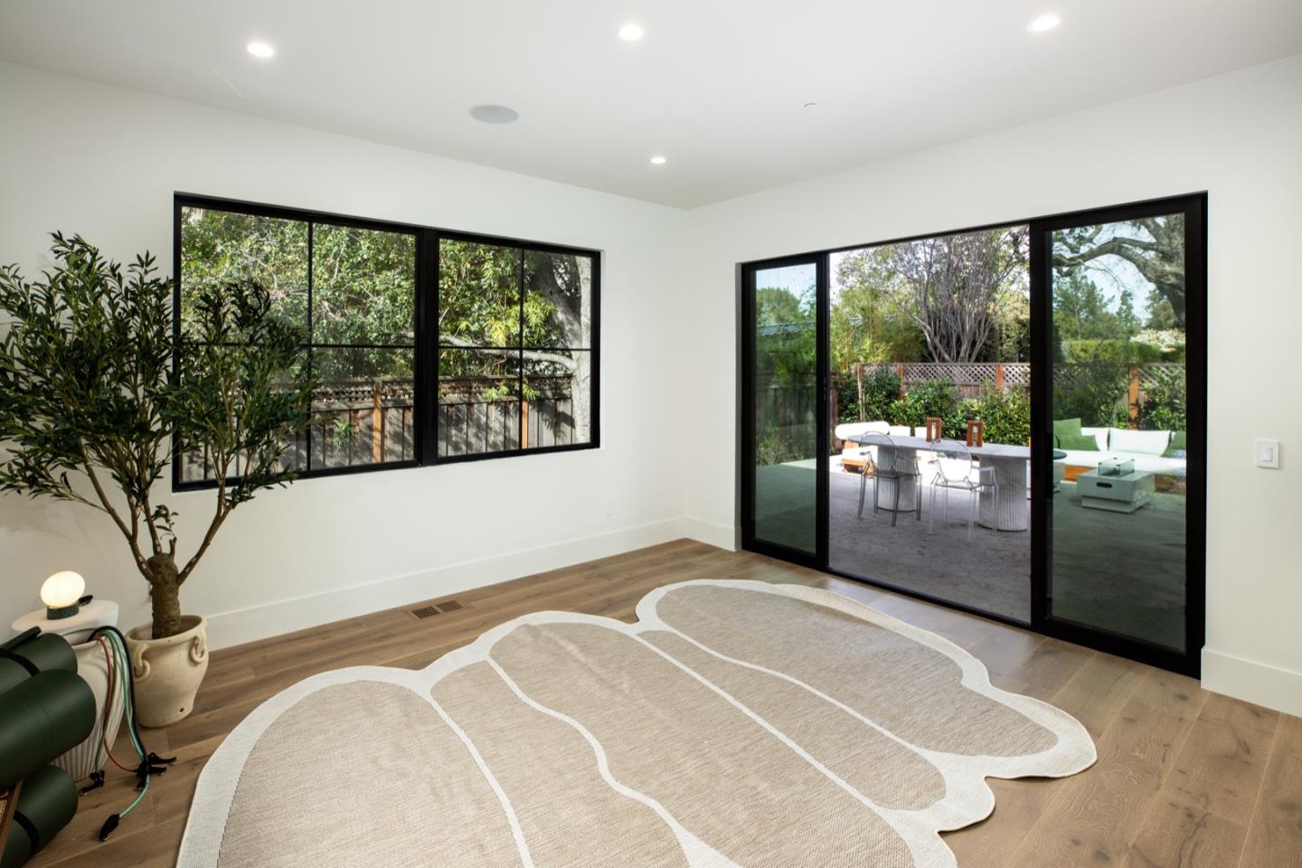 1866 Valparaiso Avenue, Menlo Park, CA, 94025