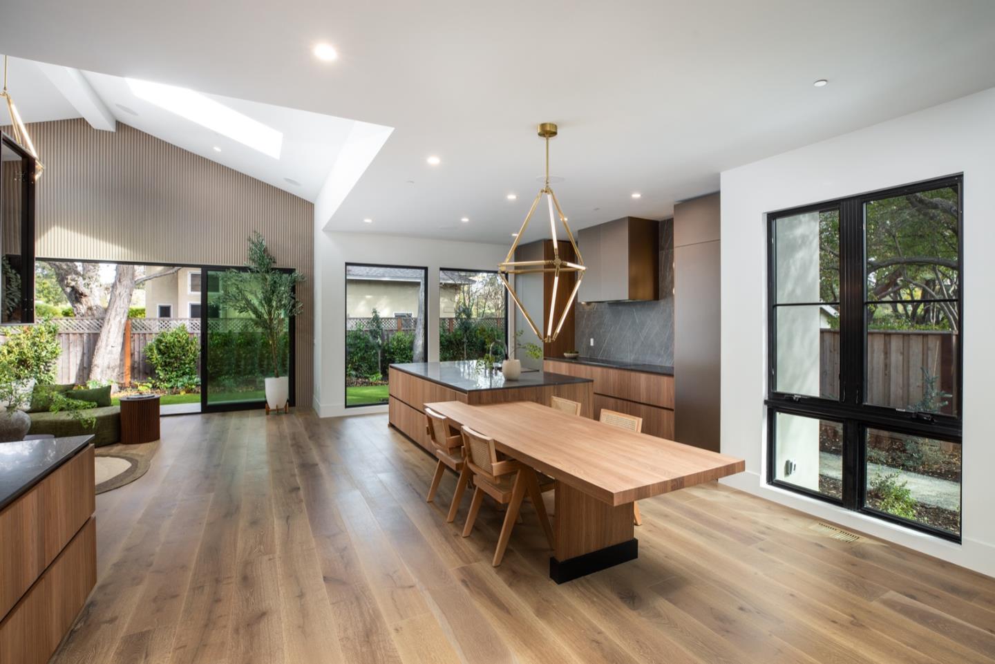 1866 Valparaiso Avenue, Menlo Park, CA, 94025