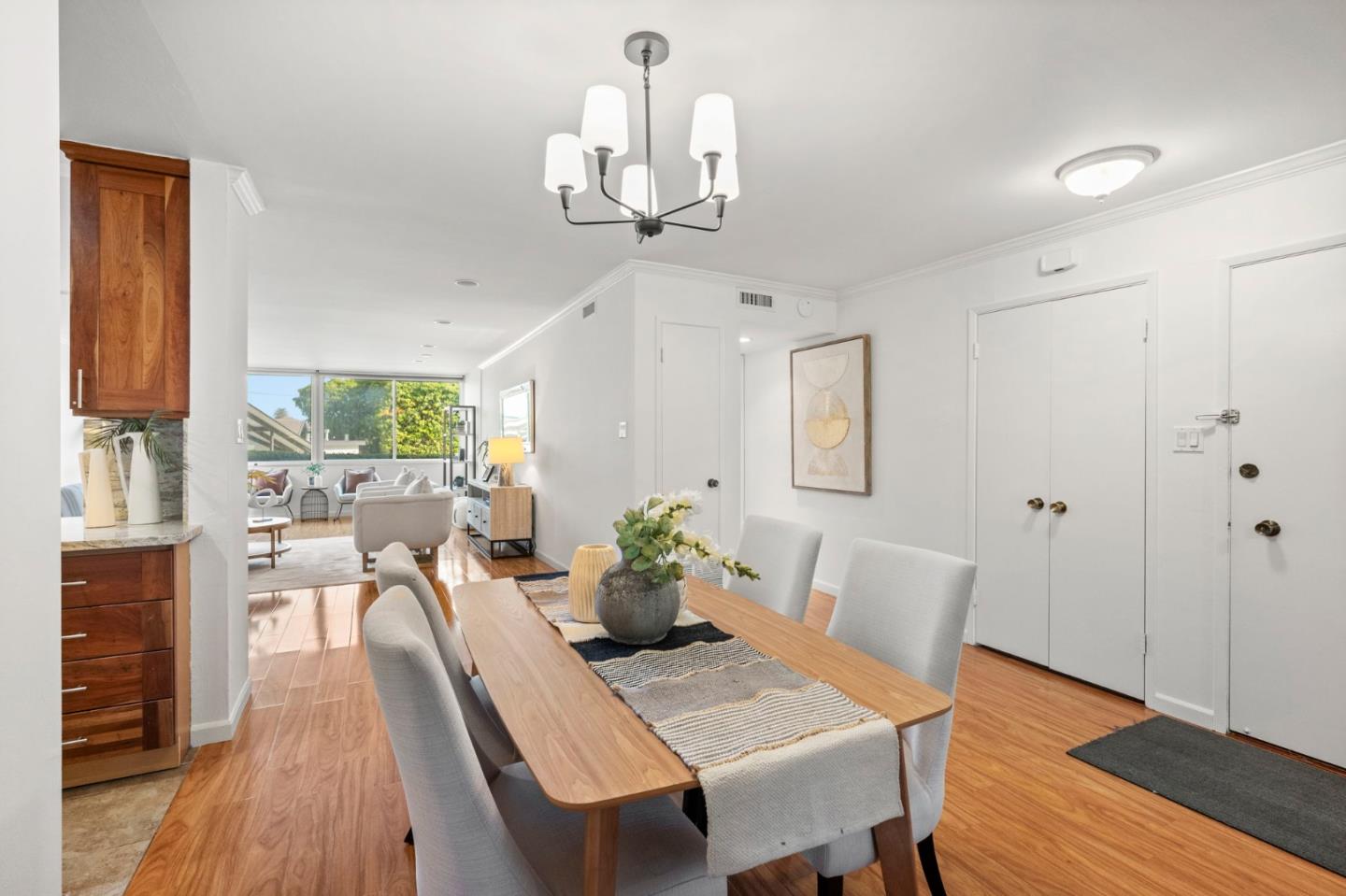 Detail Gallery Image 17 of 55 For 200 Elm St #102,  San Mateo,  CA 94401 - 3 Beds | 2 Baths