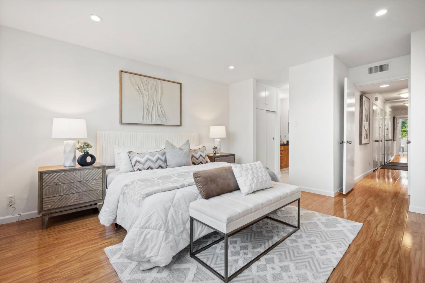 Detail Gallery Image 21 of 55 For 200 Elm St #102,  San Mateo,  CA 94401 - 3 Beds | 2 Baths