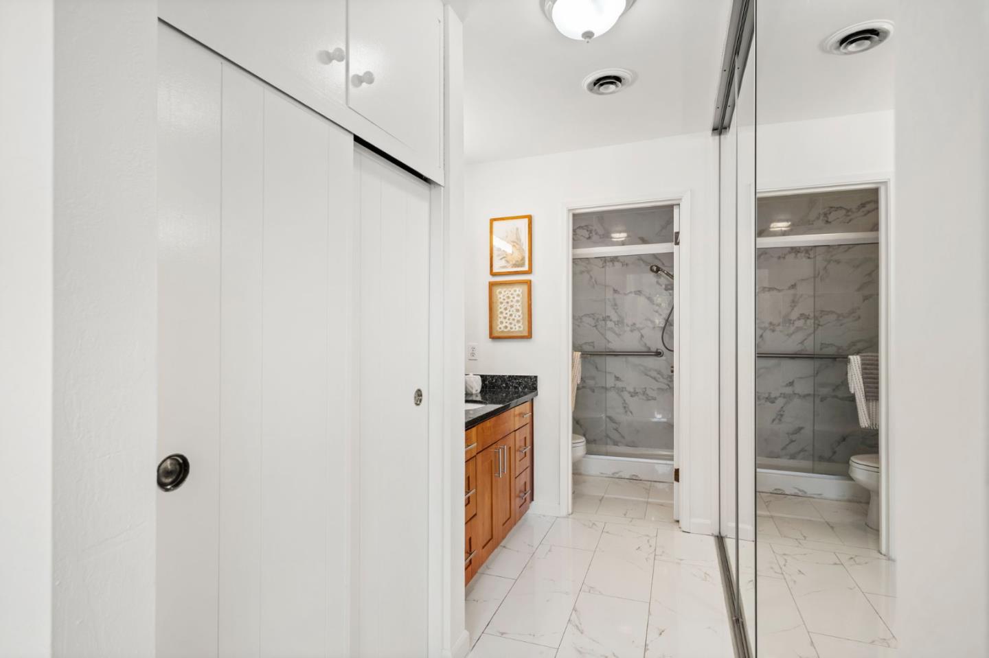 Detail Gallery Image 22 of 55 For 200 Elm St #102,  San Mateo,  CA 94401 - 3 Beds | 2 Baths