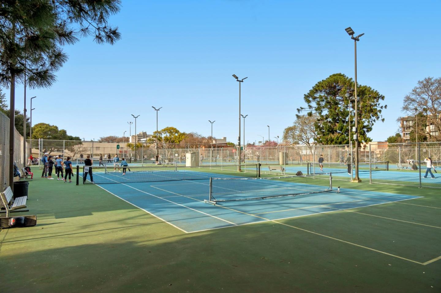 Detail Gallery Image 46 of 55 For 200 Elm St #102,  San Mateo,  CA 94401 - 3 Beds | 2 Baths