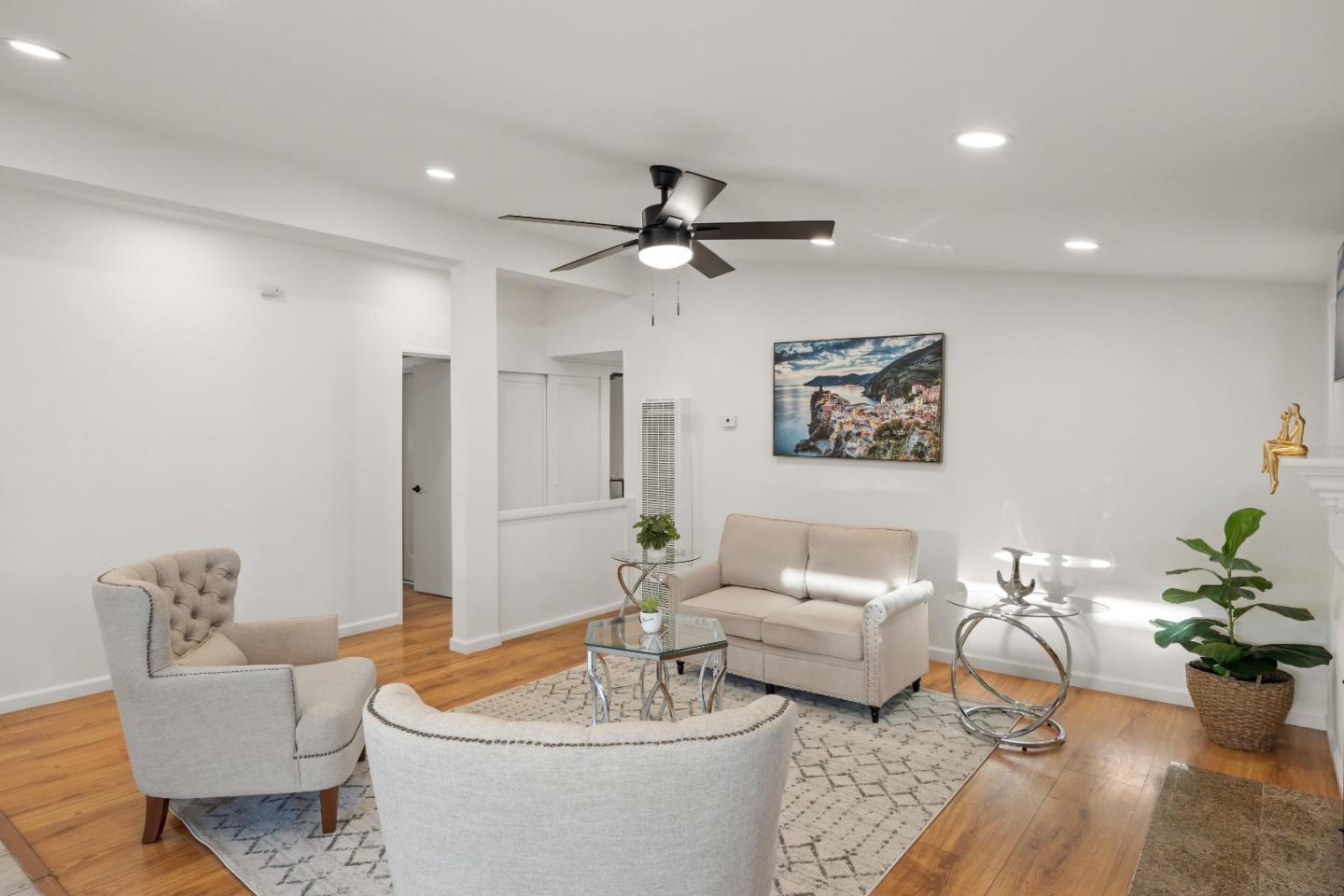 Detail Gallery Image 15 of 65 For 3332 Pepper Tree Ln, San Jose,  CA 95127 - 3 Beds | 1/1 Baths