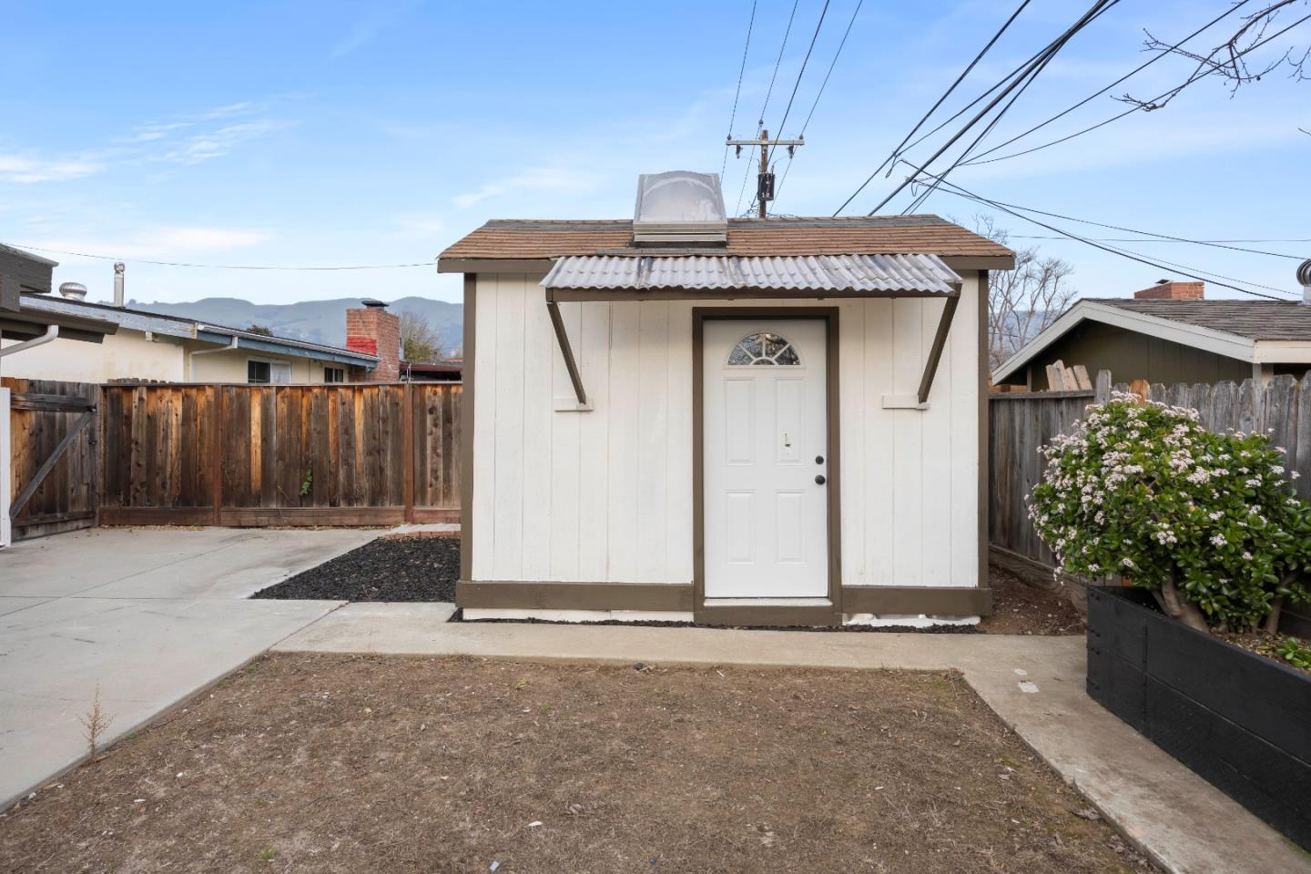 Detail Gallery Image 38 of 65 For 3332 Pepper Tree Ln, San Jose,  CA 95127 - 3 Beds | 1/1 Baths