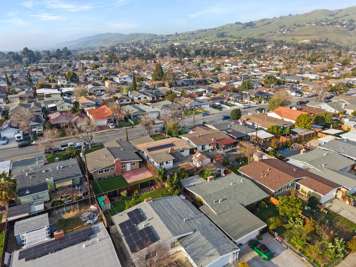 Detail Gallery Image 53 of 65 For 3332 Pepper Tree Ln, San Jose,  CA 95127 - 3 Beds | 1/1 Baths