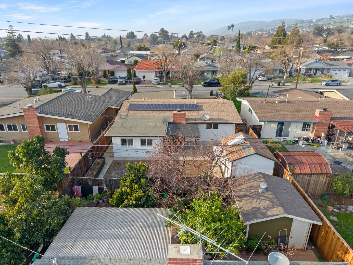 Detail Gallery Image 55 of 65 For 3332 Pepper Tree Ln, San Jose,  CA 95127 - 3 Beds | 1/1 Baths