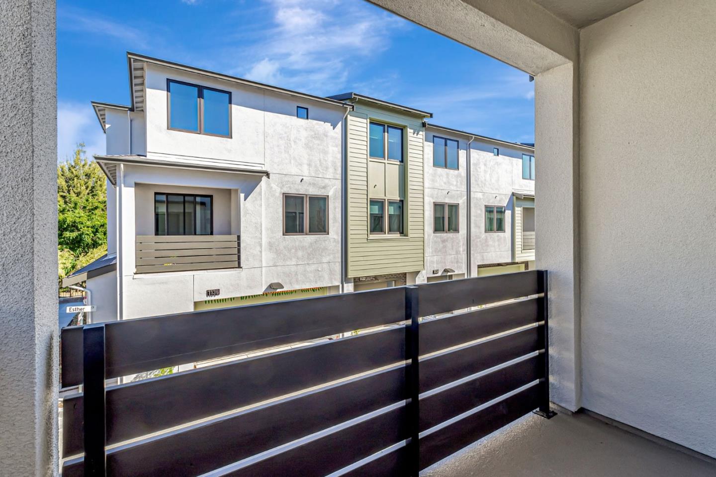 Detail Gallery Image 25 of 25 For 1115 Juana Ct, Palo Alto,  CA 94303 - 3 Beds | 3/1 Baths