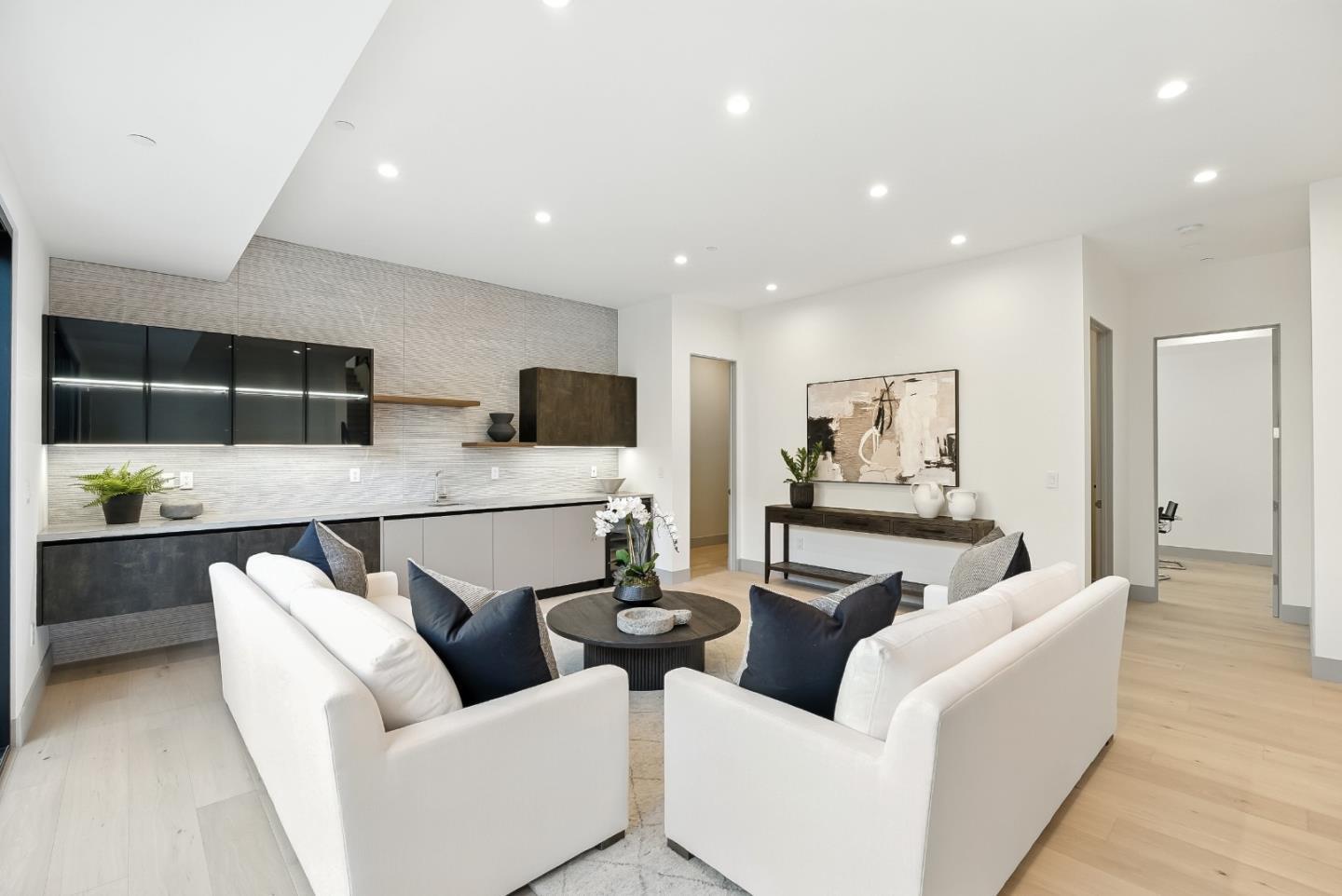 Detail Gallery Image 47 of 62 For 1127 Hillslope Pl, Los Altos,  CA 94024 - 6 Beds | 5/2 Baths