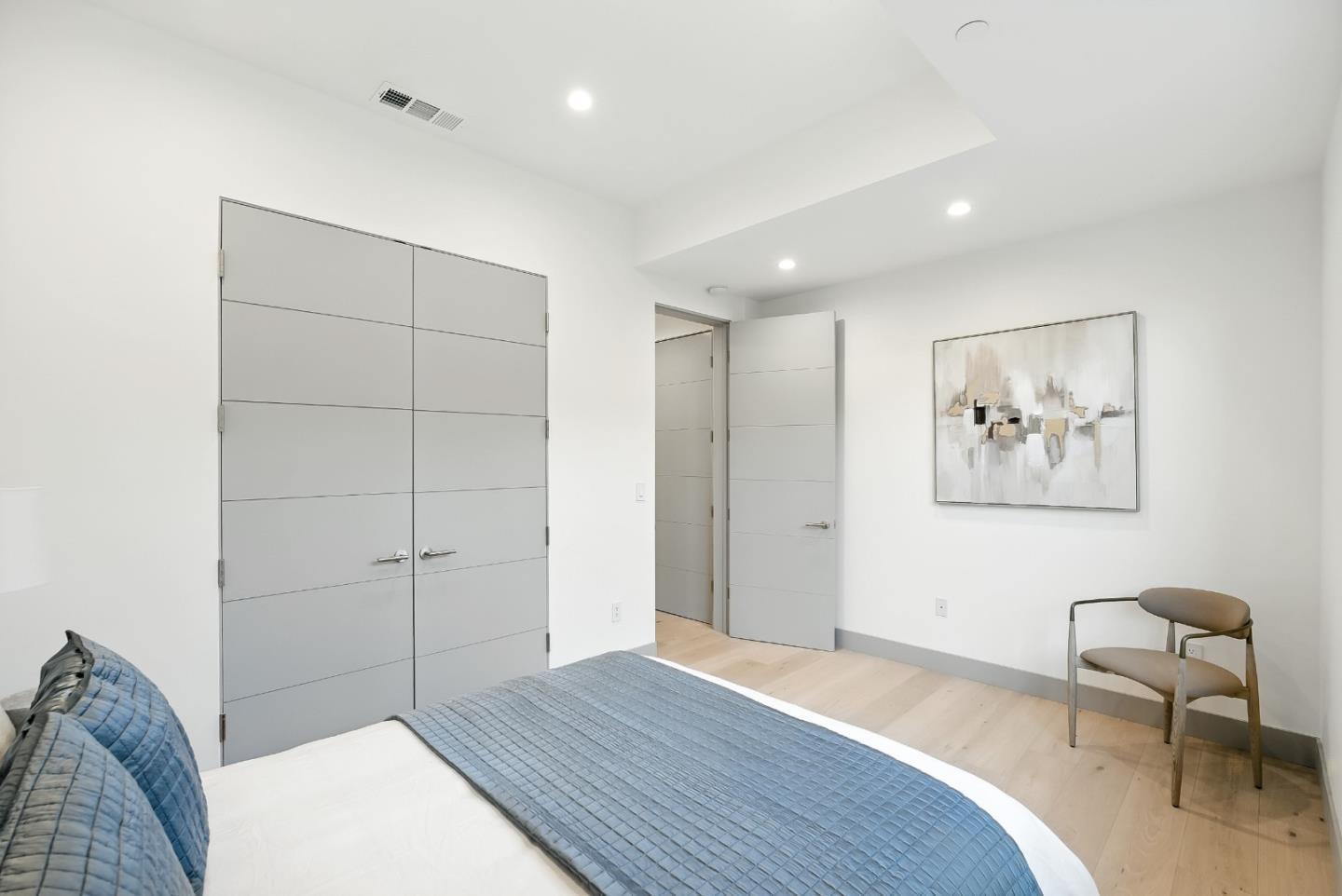 Detail Gallery Image 56 of 62 For 1127 Hillslope Pl, Los Altos,  CA 94024 - 6 Beds | 5/2 Baths