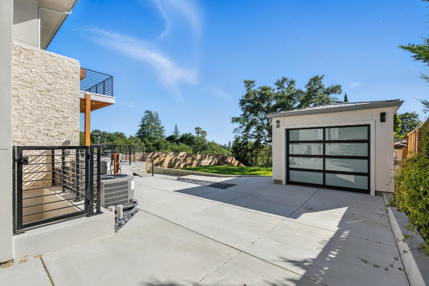 Detail Gallery Image 60 of 62 For 1127 Hillslope Pl, Los Altos,  CA 94024 - 6 Beds | 5/2 Baths