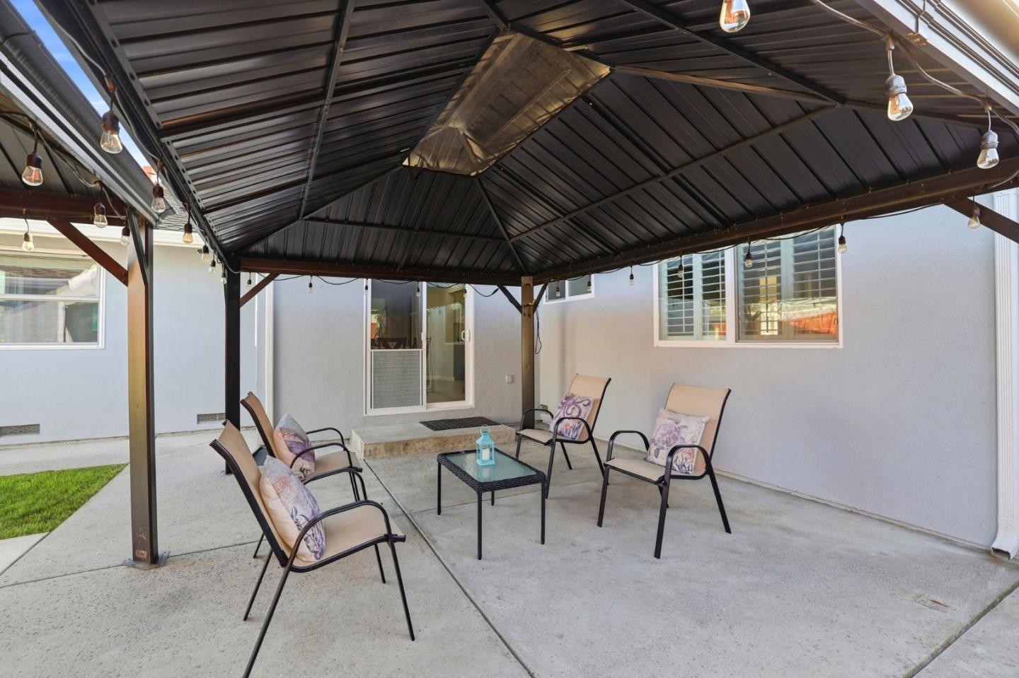 Detail Gallery Image 32 of 40 For 11978 Duncan St, San Jose,  CA 95127 - 3 Beds | 3 Baths