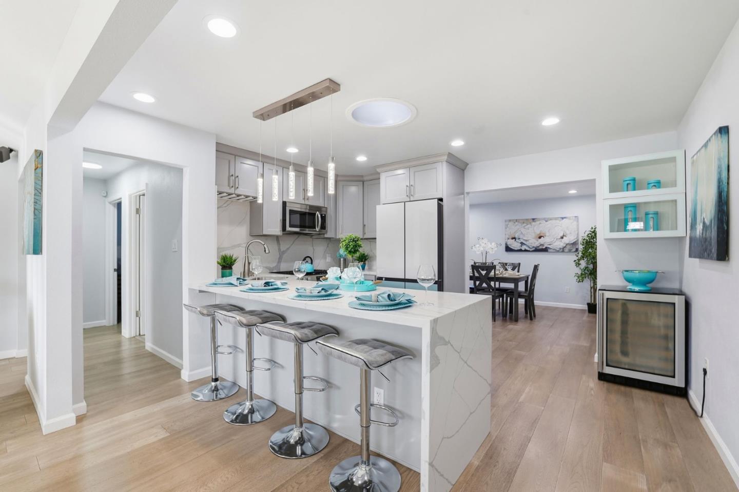 Detail Gallery Image 8 of 40 For 11978 Duncan St, San Jose,  CA 95127 - 3 Beds | 3 Baths