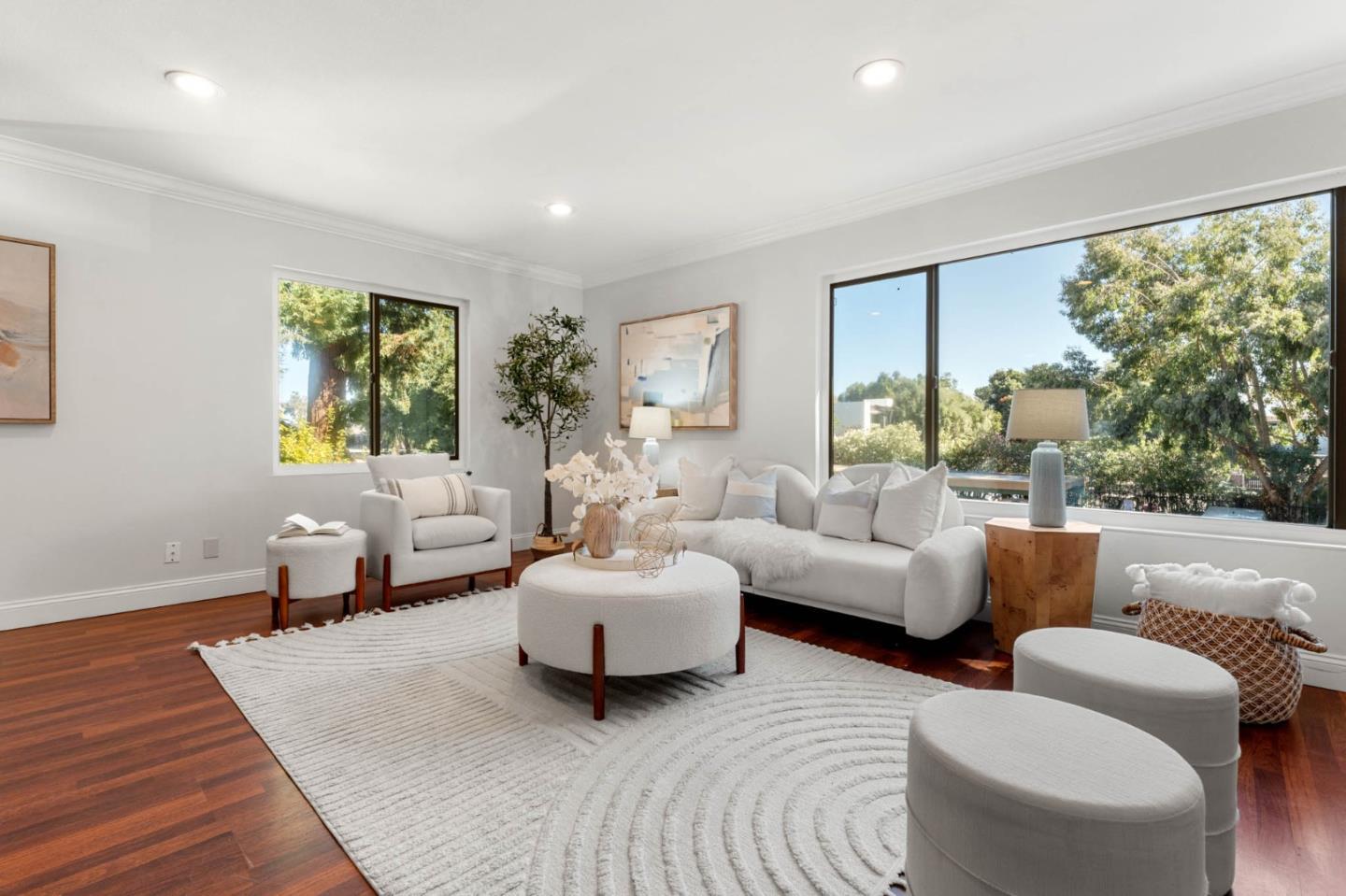 Detail Gallery Image 4 of 31 For 4415 Norwalk Dr #3,  San Jose,  CA 95129 - 3 Beds | 2/1 Baths