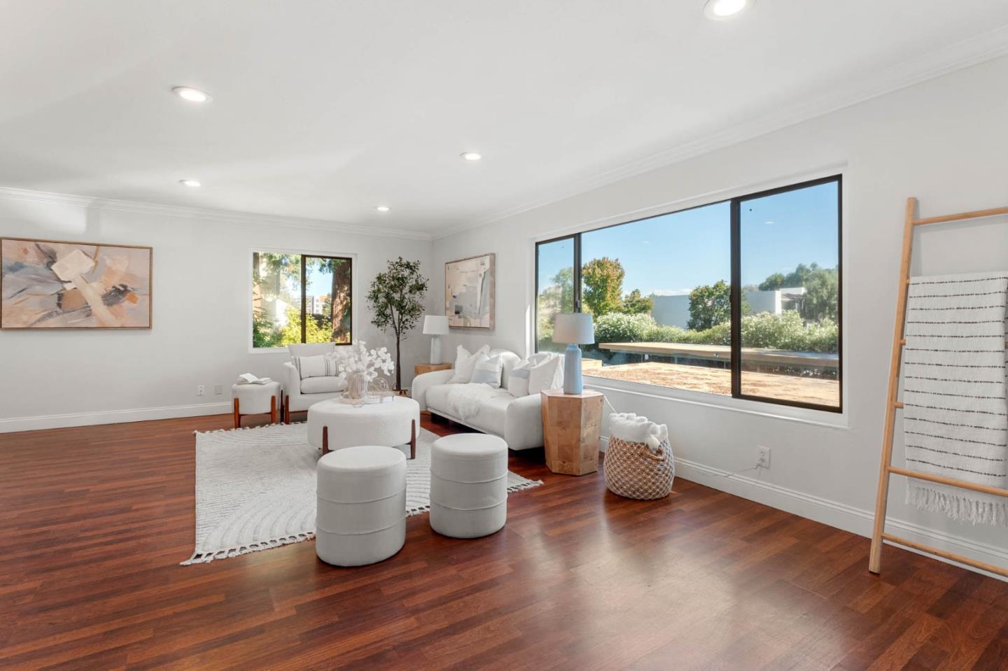 Detail Gallery Image 6 of 31 For 4415 Norwalk Dr #3,  San Jose,  CA 95129 - 3 Beds | 2/1 Baths