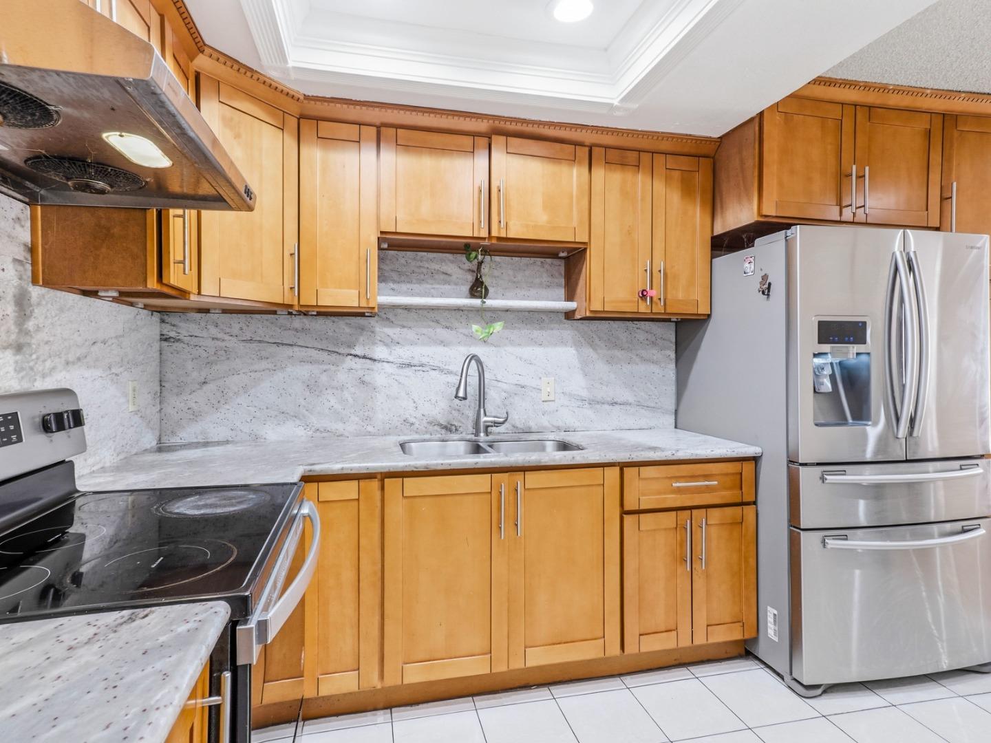 Detail Gallery Image 12 of 22 For 1127 Spiro Dr, San Jose,  CA 95116 - 3 Beds | 2 Baths