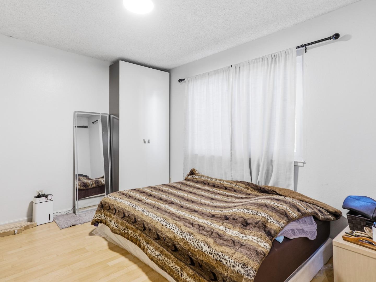 Detail Gallery Image 17 of 22 For 1127 Spiro Dr, San Jose,  CA 95116 - 3 Beds | 2 Baths