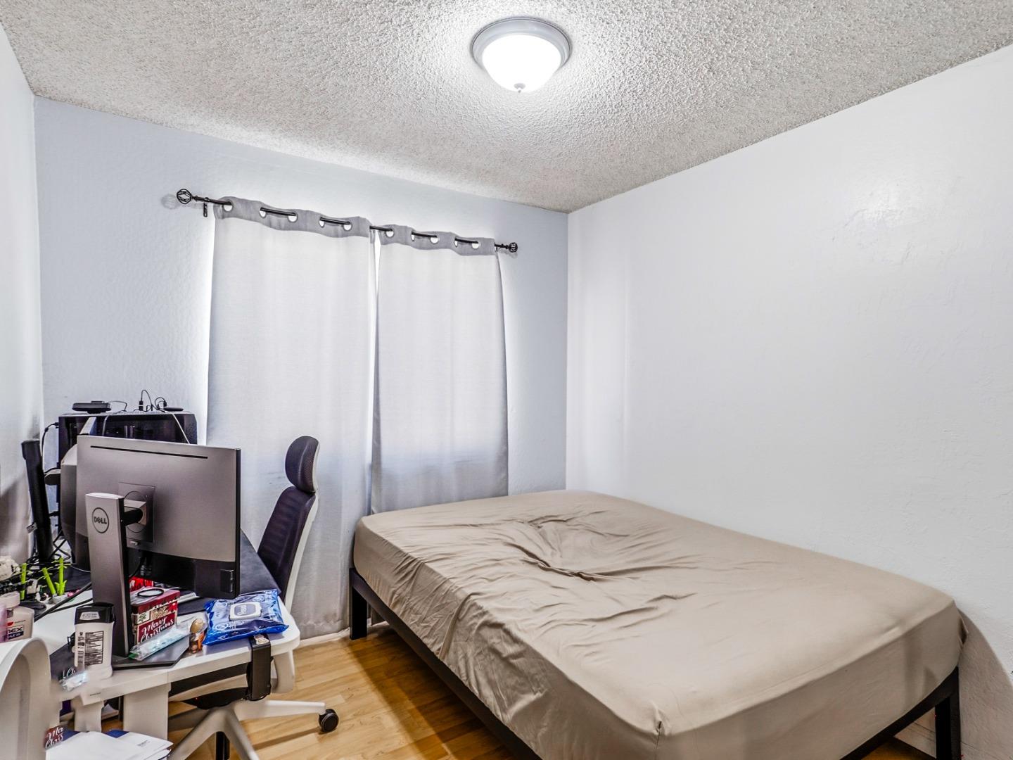 Detail Gallery Image 19 of 22 For 1127 Spiro Dr, San Jose,  CA 95116 - 3 Beds | 2 Baths