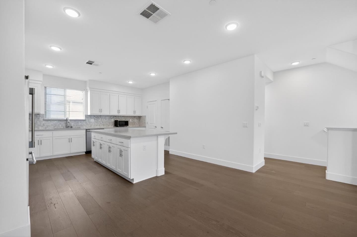 Detail Gallery Image 24 of 37 For 392 Line St, Hayward,  CA 94544 - 4 Beds | 3/1 Baths