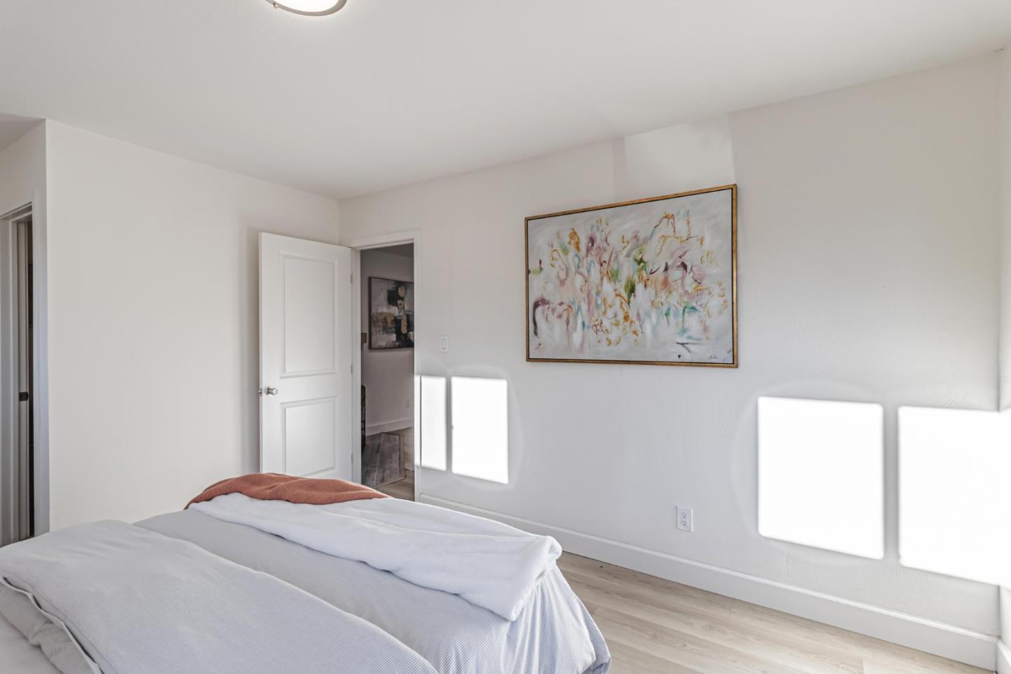 Detail Gallery Image 36 of 44 For 304-308 Redwood Ave, Redwood City,  CA 94061 - 7 Beds | 5/1 Baths