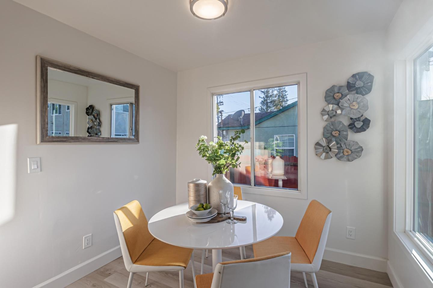 Detail Gallery Image 43 of 44 For 304-308 Redwood Ave, Redwood City,  CA 94061 - 7 Beds | 5/1 Baths