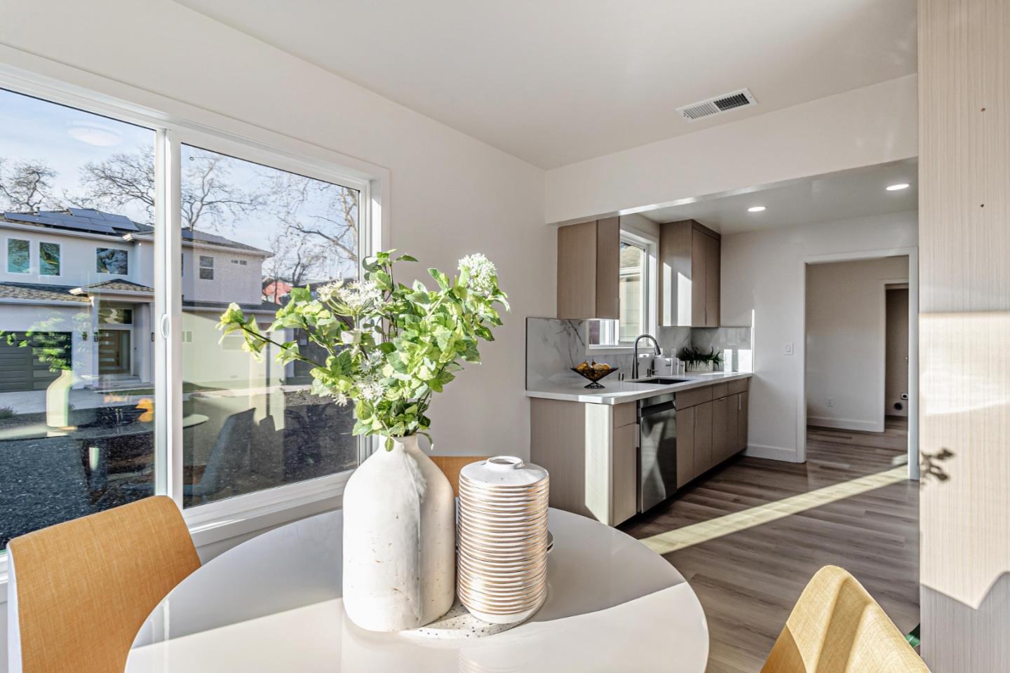 Detail Gallery Image 44 of 44 For 304-308 Redwood Ave, Redwood City,  CA 94061 - 7 Beds | 5/1 Baths