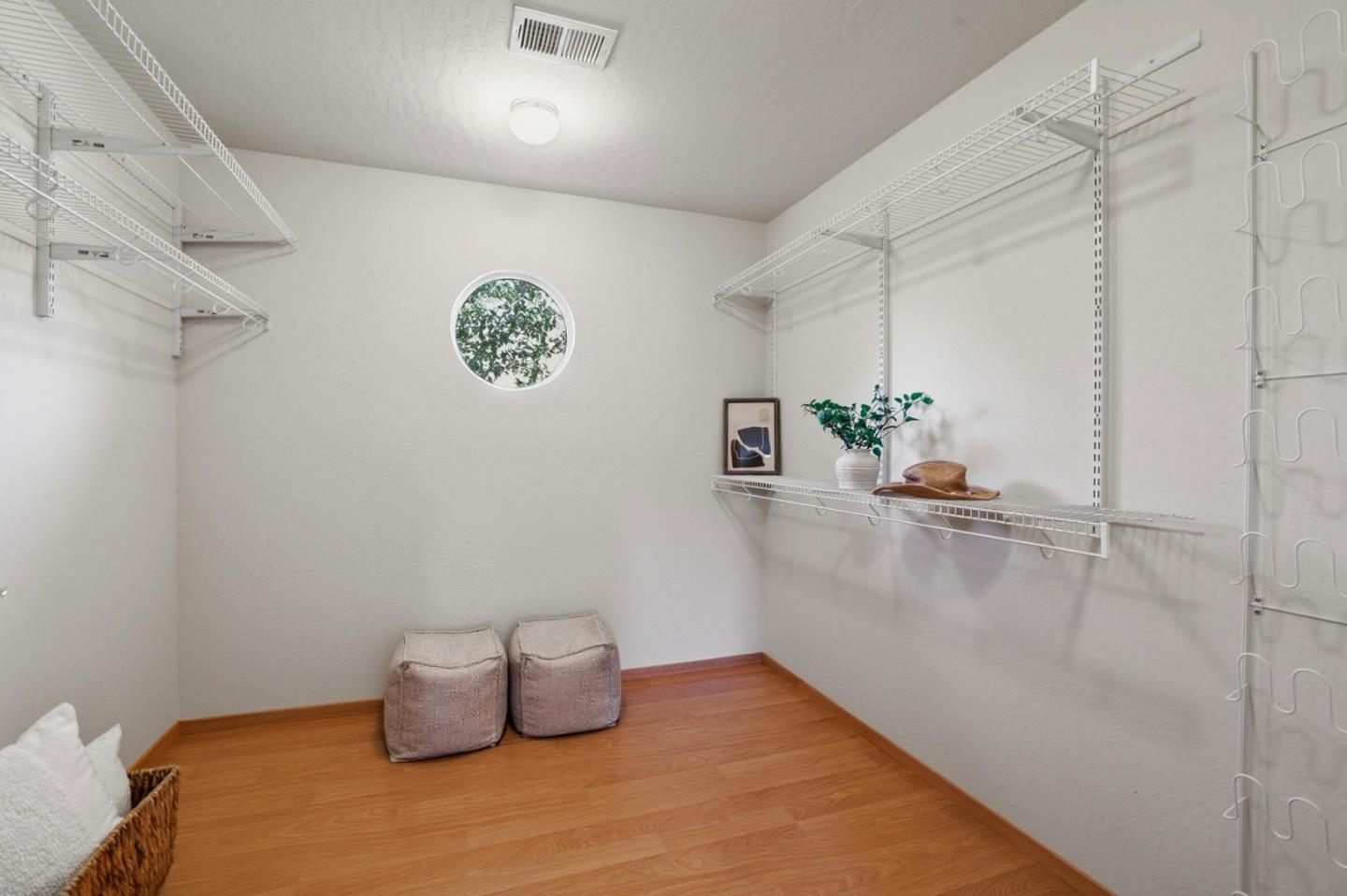 Detail Gallery Image 18 of 28 For 4792 Englewood Dr, San Jose,  CA 95129 - 4 Beds | 3 Baths