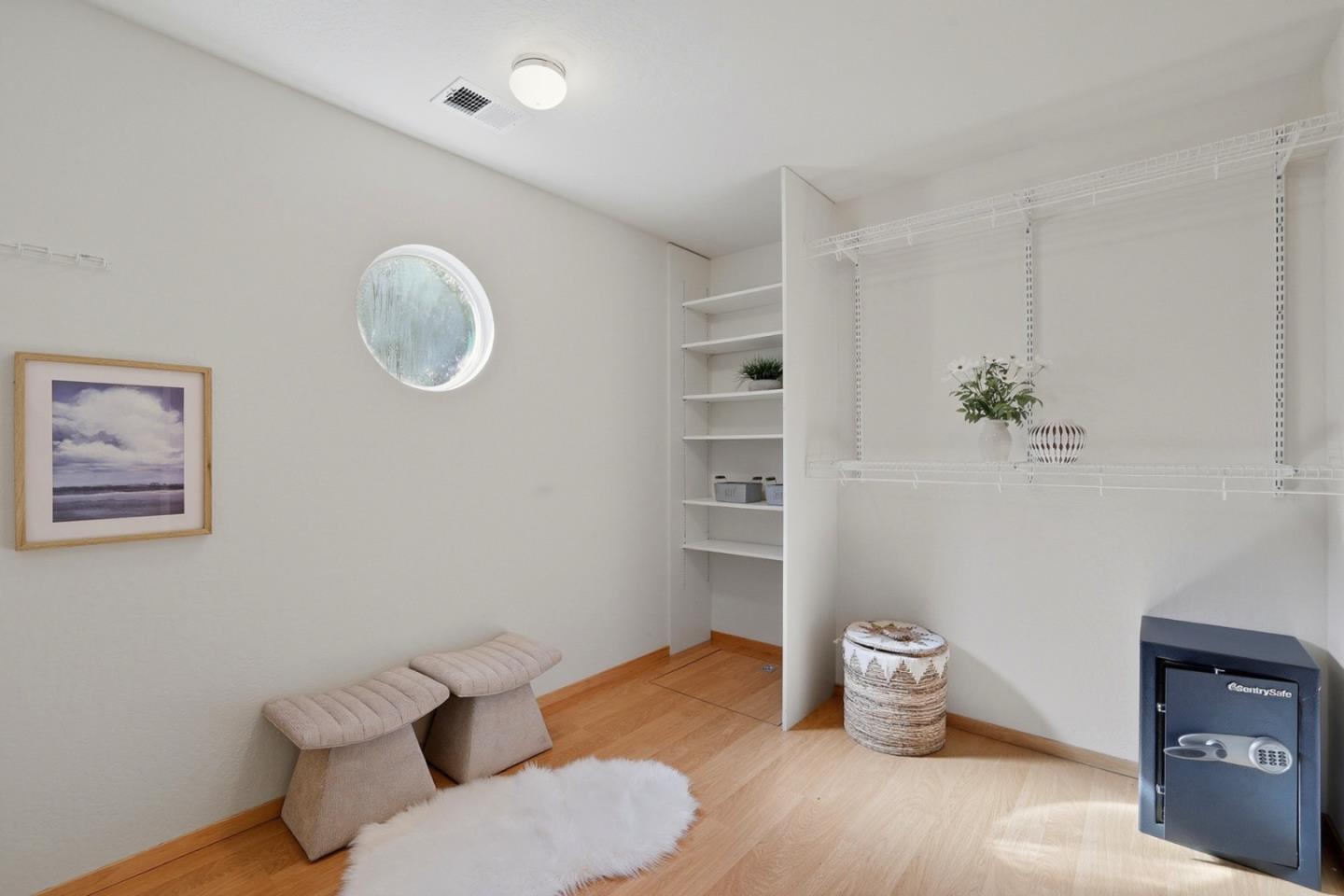 Detail Gallery Image 19 of 28 For 4792 Englewood Dr, San Jose,  CA 95129 - 4 Beds | 3 Baths