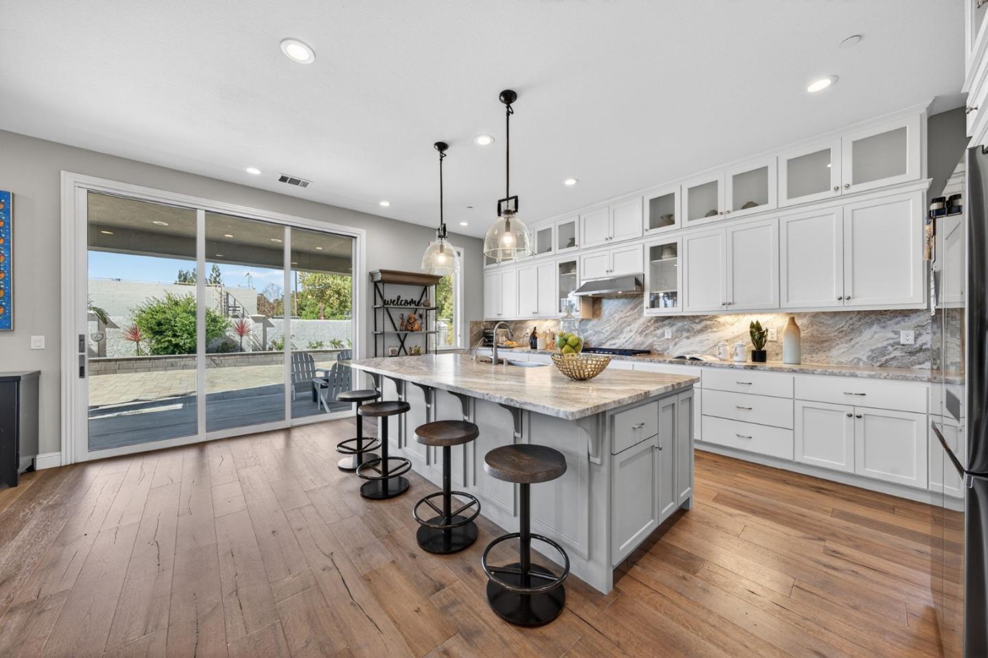 Detail Gallery Image 20 of 59 For 18675 Corte Paterna, Morgan Hill,  CA 95037 - 4 Beds | 3/1 Baths