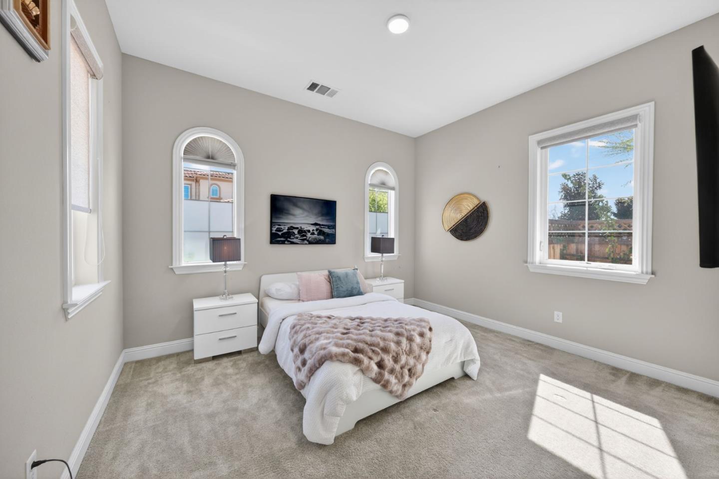 Detail Gallery Image 22 of 59 For 18675 Corte Paterna, Morgan Hill,  CA 95037 - 4 Beds | 3/1 Baths