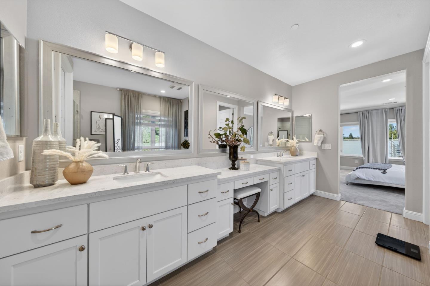 Detail Gallery Image 31 of 59 For 18675 Corte Paterna, Morgan Hill,  CA 95037 - 4 Beds | 3/1 Baths