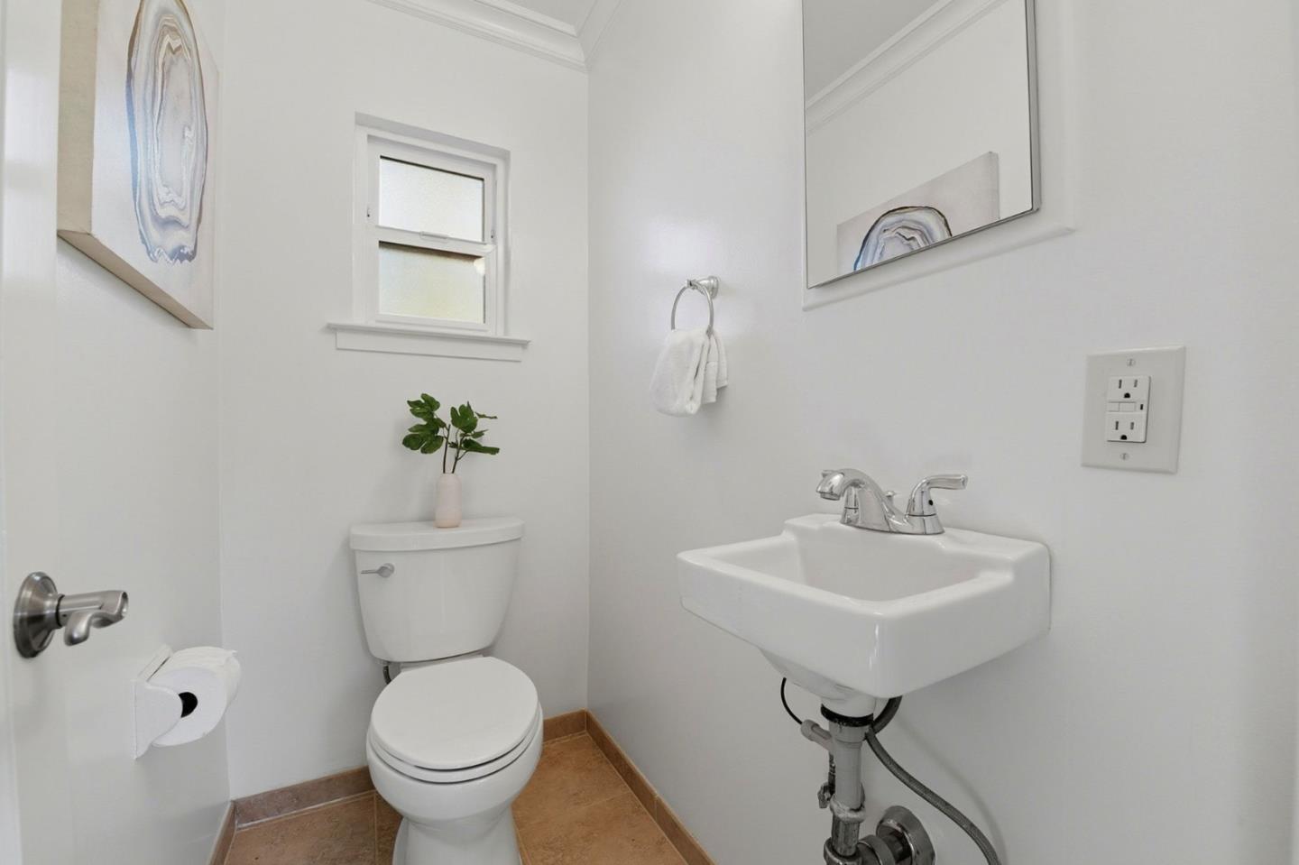 Detail Gallery Image 26 of 40 For 18597 Paseo Pueblo, Saratoga,  CA 95070 - 3 Beds | 1/1 Baths