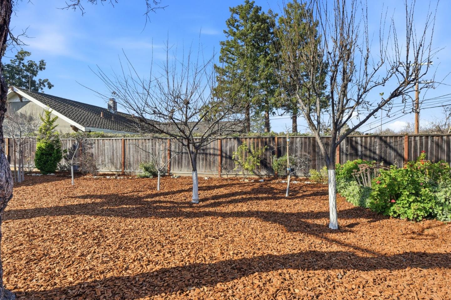 Detail Gallery Image 32 of 40 For 18597 Paseo Pueblo, Saratoga,  CA 95070 - 3 Beds | 1/1 Baths