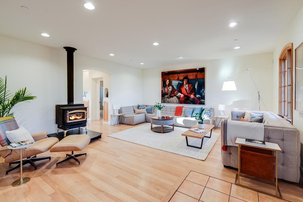 Detail Gallery Image 10 of 62 For 421 Centennial St, Santa Cruz,  CA 95060 - 3 Beds | 4 Baths