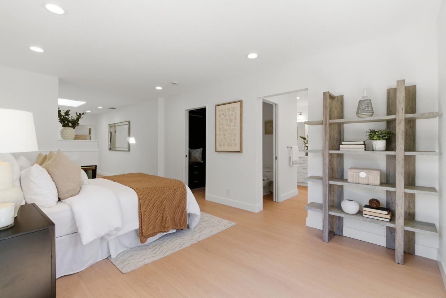 979 Stanley Avenue, Los Altos, CA, 94024