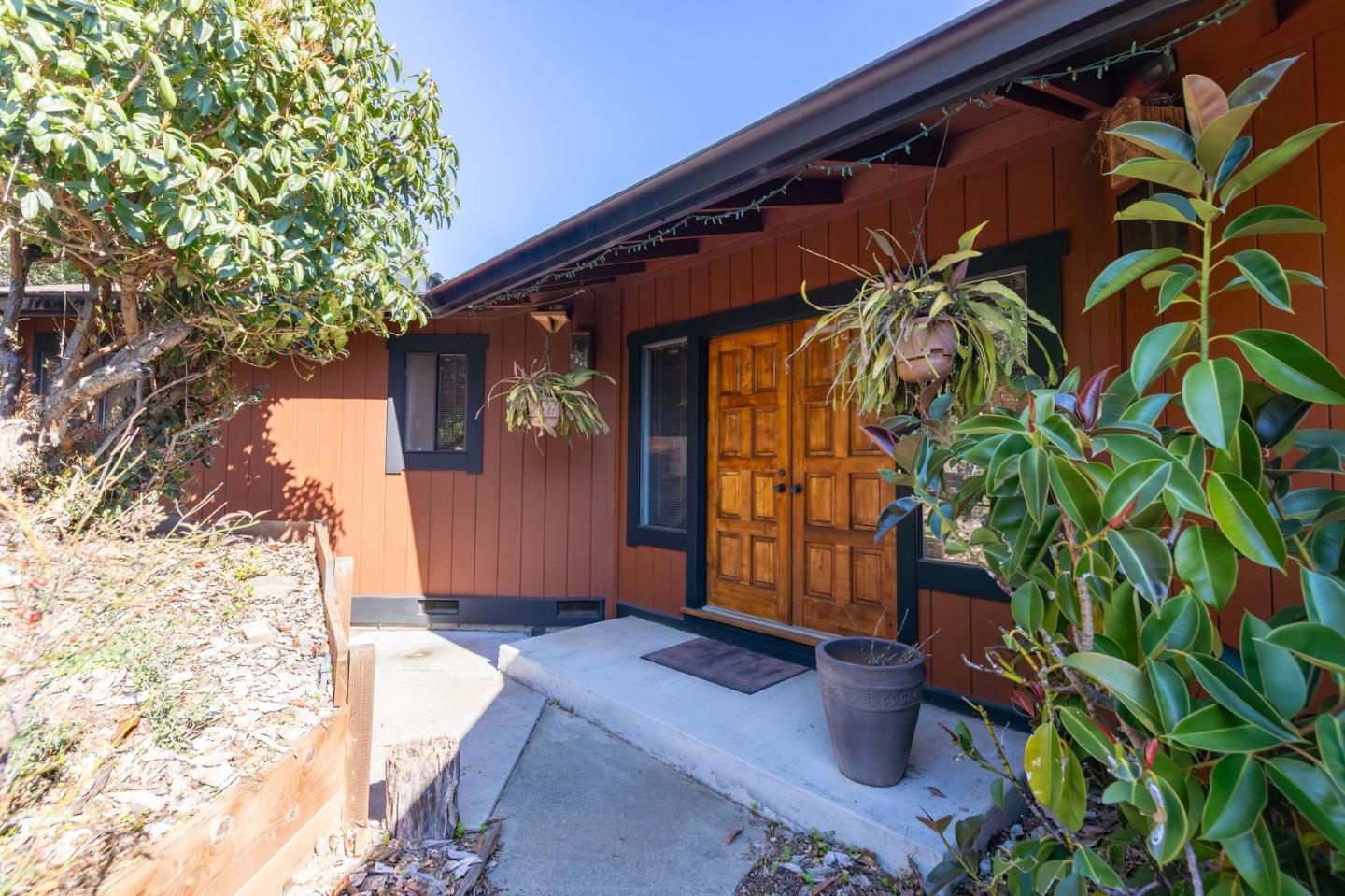 Detail Gallery Image 7 of 84 For 917 Holly Rd, Belmont,  CA 94002 - 4 Beds | 3 Baths