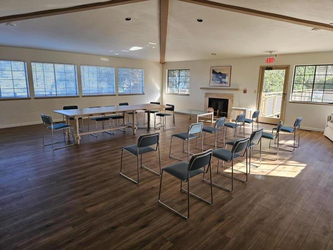 Detail Gallery Image 11 of 13 For 521 Quail Run Ct, Del Rey Oaks,  CA 93940 - 1 Beds | 1 Baths