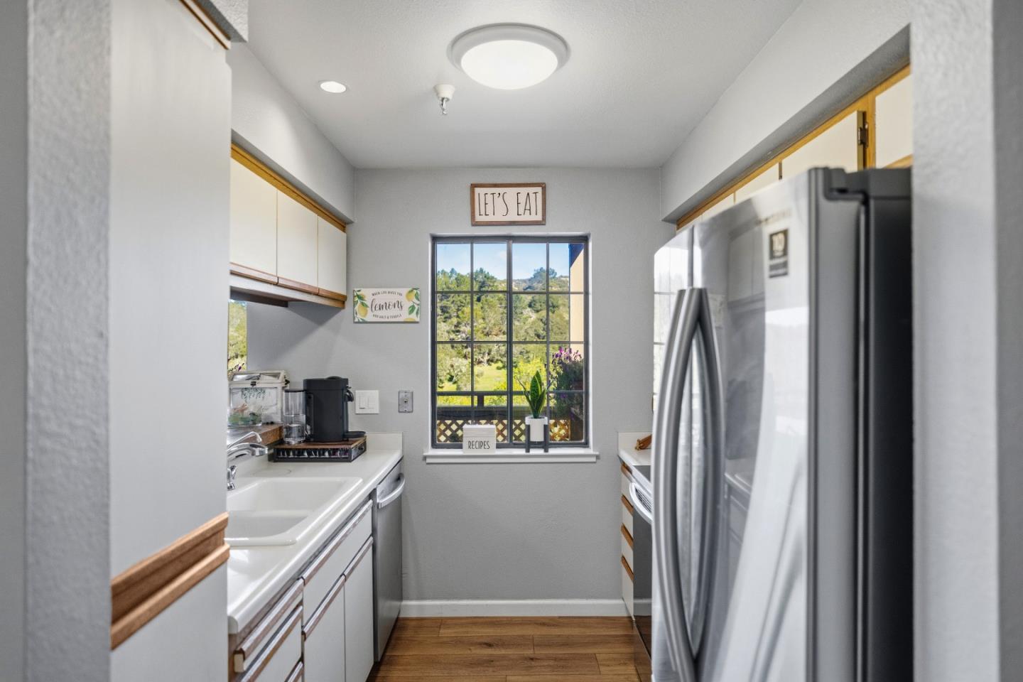 Detail Gallery Image 15 of 31 For 521 Quail Run Ct, Del Rey Oaks,  CA 93940 - 1 Beds | 1 Baths