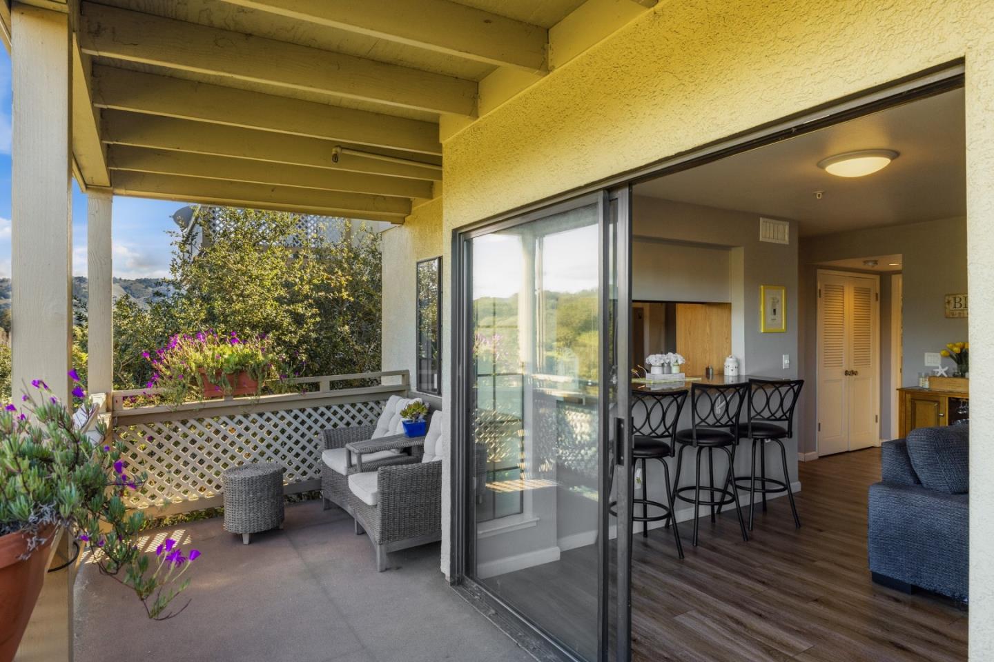 Detail Gallery Image 26 of 31 For 521 Quail Run Ct, Del Rey Oaks,  CA 93940 - 1 Beds | 1 Baths