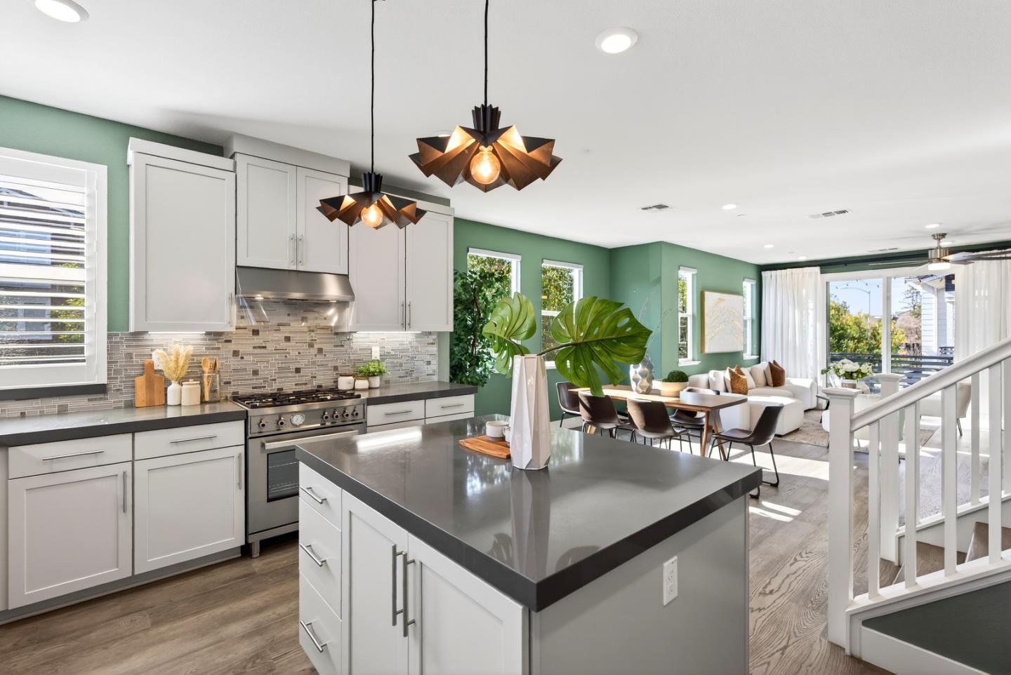 Detail Gallery Image 17 of 38 For 2268 Mora Pl, Mountain View,  CA 94040 - 3 Beds | 3/1 Baths