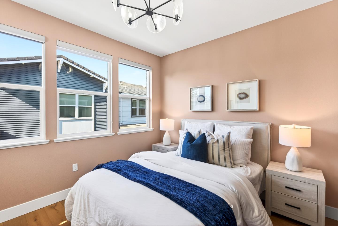 Detail Gallery Image 27 of 38 For 2268 Mora Pl, Mountain View,  CA 94040 - 3 Beds | 3/1 Baths