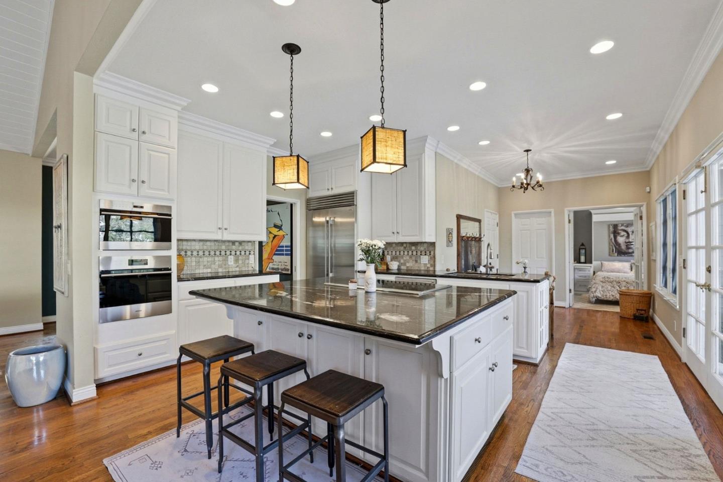 Detail Gallery Image 15 of 55 For 17625 Blanchard Dr, Monte Sereno,  CA 95030 - 4 Beds | 3 Baths