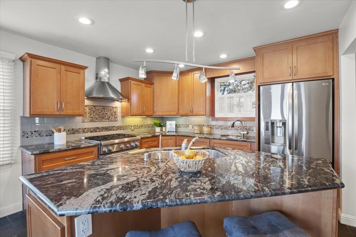 Detail Gallery Image 10 of 36 For 1915 Bel Air, San Jose,  CA 95126 - 3 Beds | 2 Baths