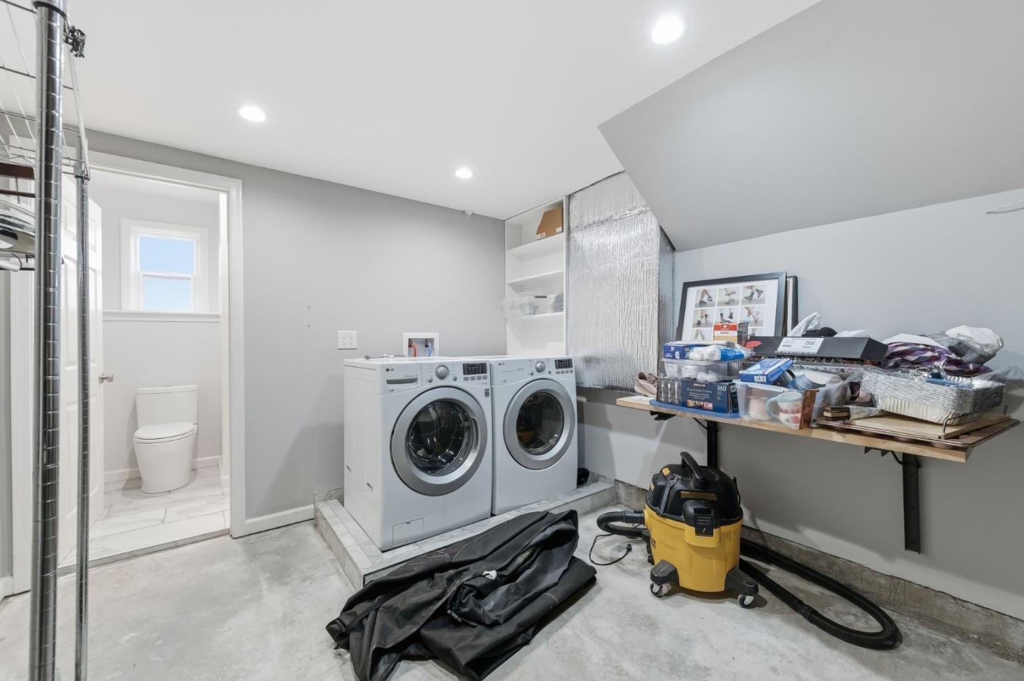 Detail Gallery Image 27 of 39 For 583 Hawthorne Ave, San Bruno,  CA 94066 - 3 Beds | 2 Baths