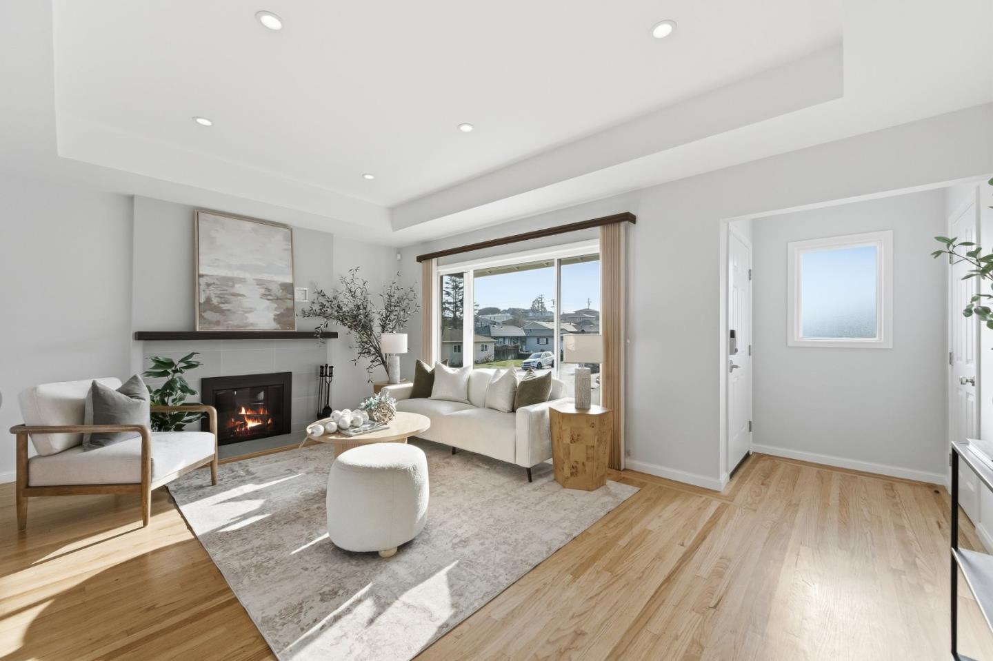 Detail Gallery Image 4 of 39 For 583 Hawthorne Ave, San Bruno,  CA 94066 - 3 Beds | 2 Baths