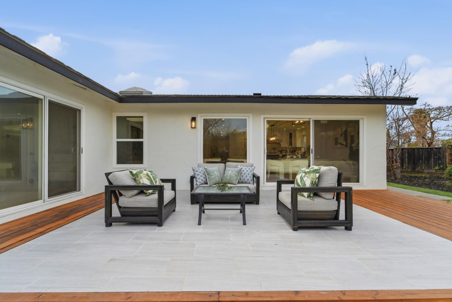 Detail Gallery Image 17 of 36 For 1462 Goldrush Ct, San Jose,  CA 95131 - 4 Beds | 2 Baths