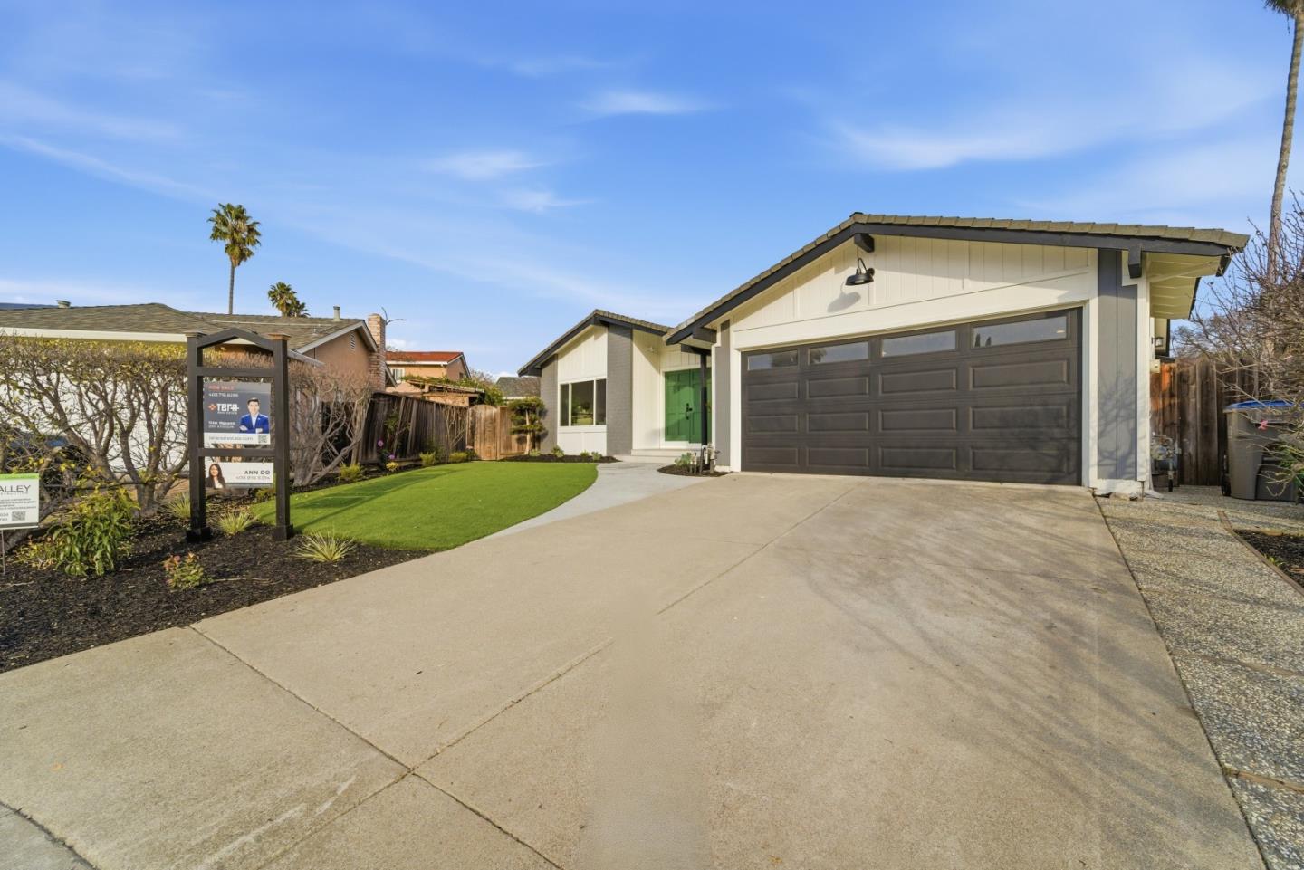 Detail Gallery Image 4 of 36 For 1462 Goldrush Ct, San Jose,  CA 95131 - 4 Beds | 2 Baths