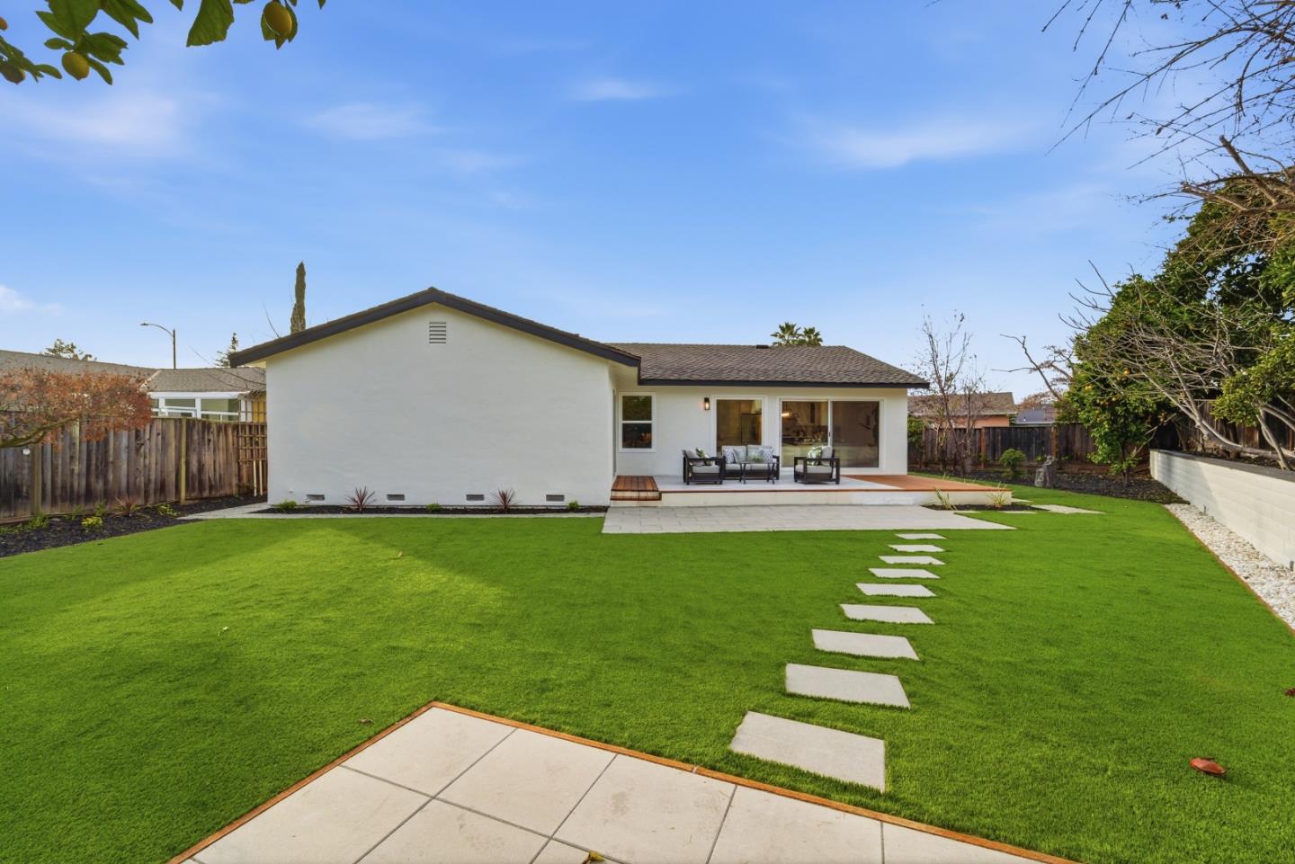 Detail Gallery Image 7 of 36 For 1462 Goldrush Ct, San Jose,  CA 95131 - 4 Beds | 2 Baths