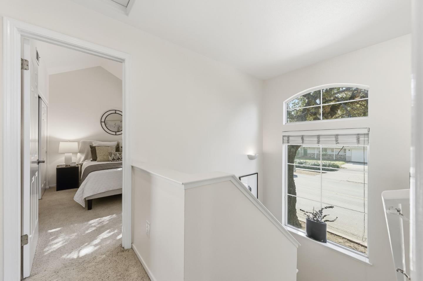 Detail Gallery Image 12 of 26 For 805 N San Antonio Rd, Los Altos,  CA 94022 - 3 Beds | 2 Baths