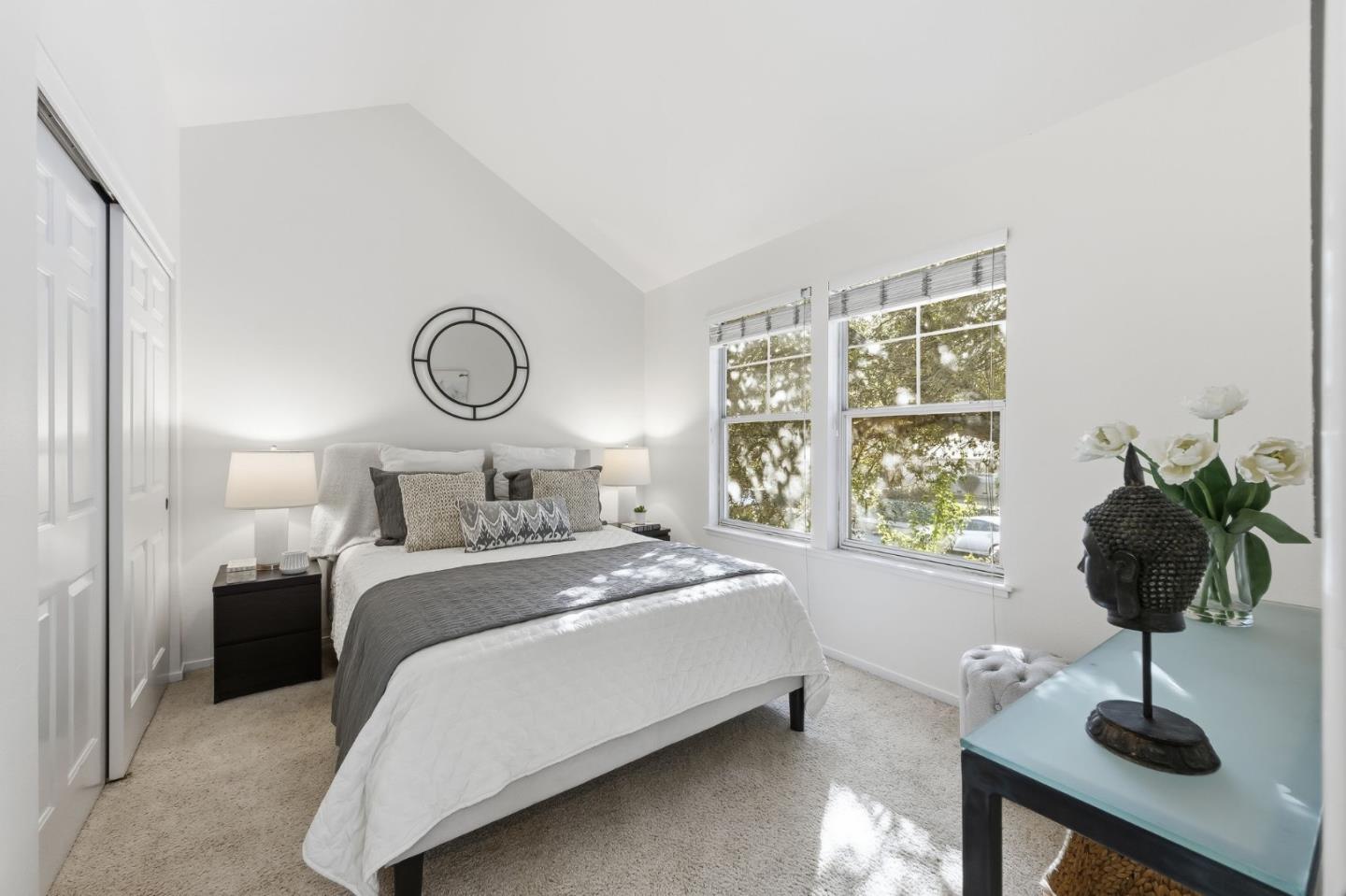 Detail Gallery Image 13 of 26 For 805 N San Antonio Rd, Los Altos,  CA 94022 - 3 Beds | 2 Baths