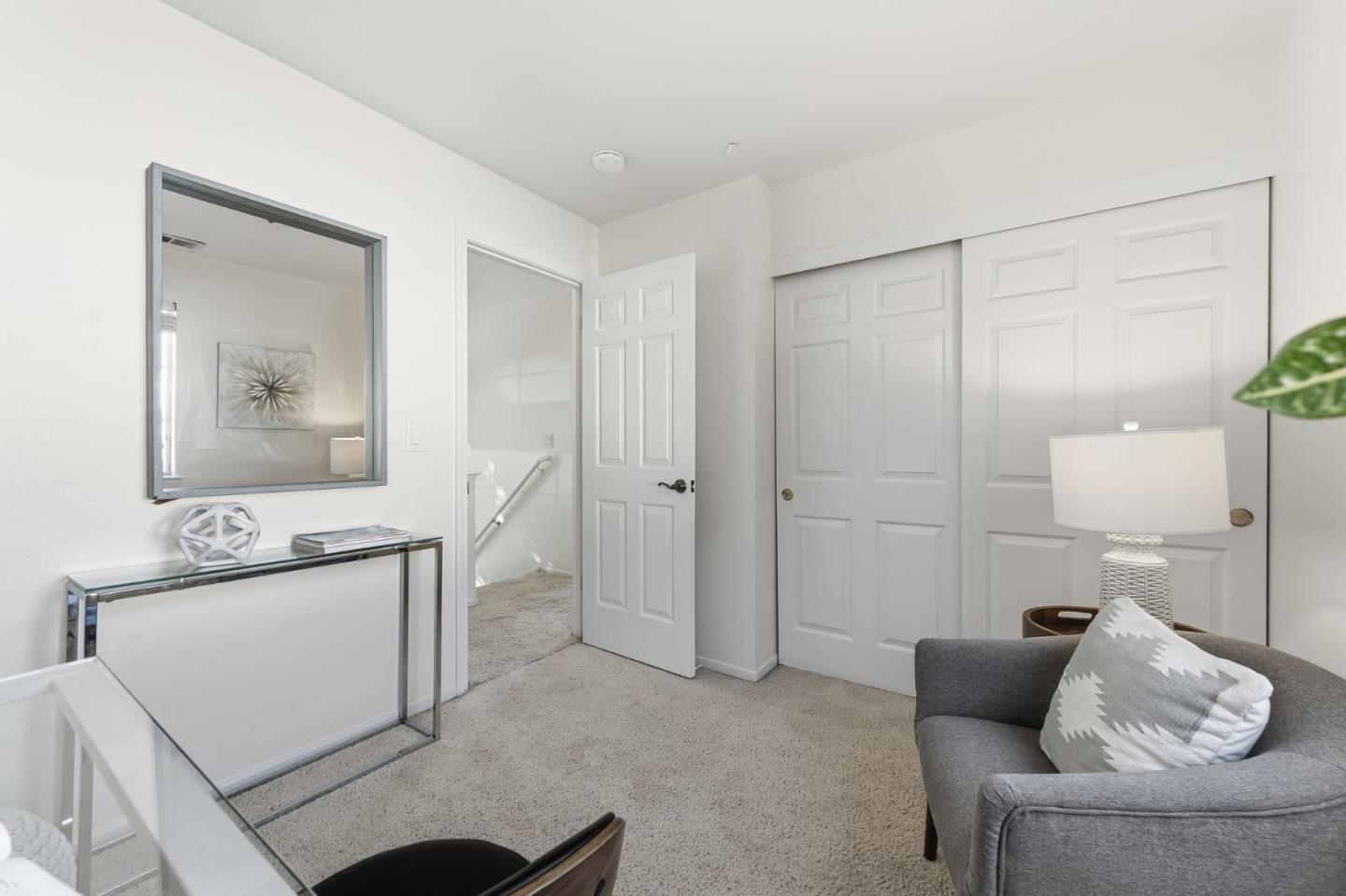 Detail Gallery Image 16 of 26 For 805 N San Antonio Rd, Los Altos,  CA 94022 - 3 Beds | 2 Baths